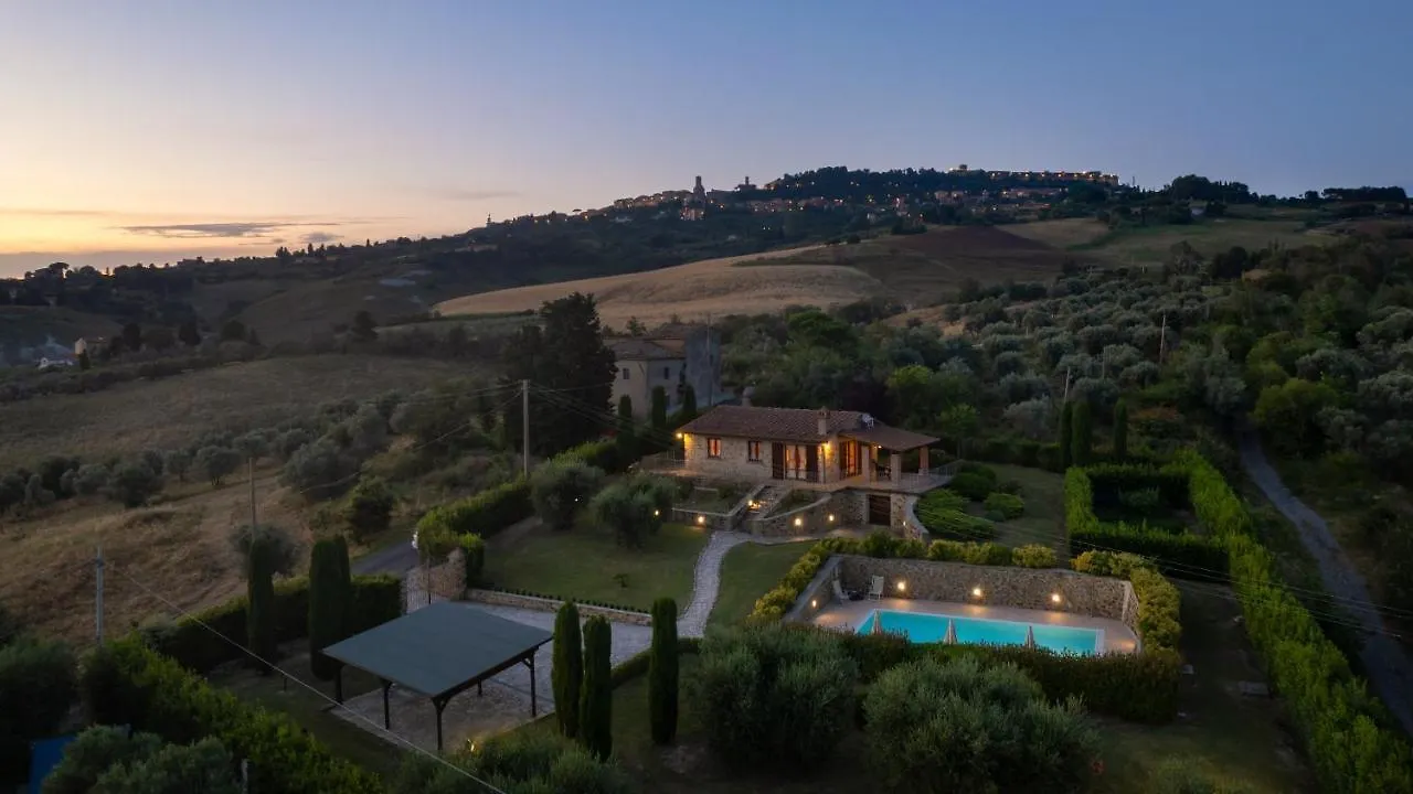 Peruccio 4, Emma Villas Volterra