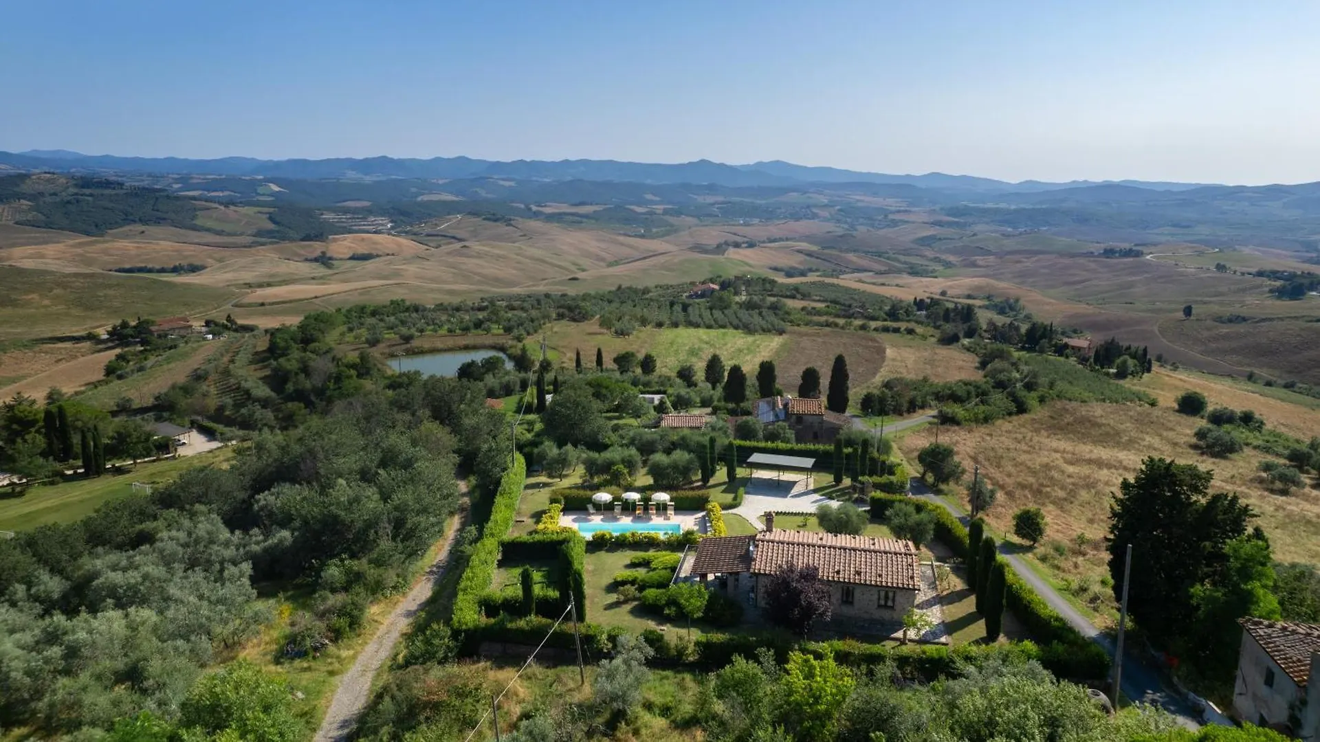 Peruccio 4, Emma Villas Volterra