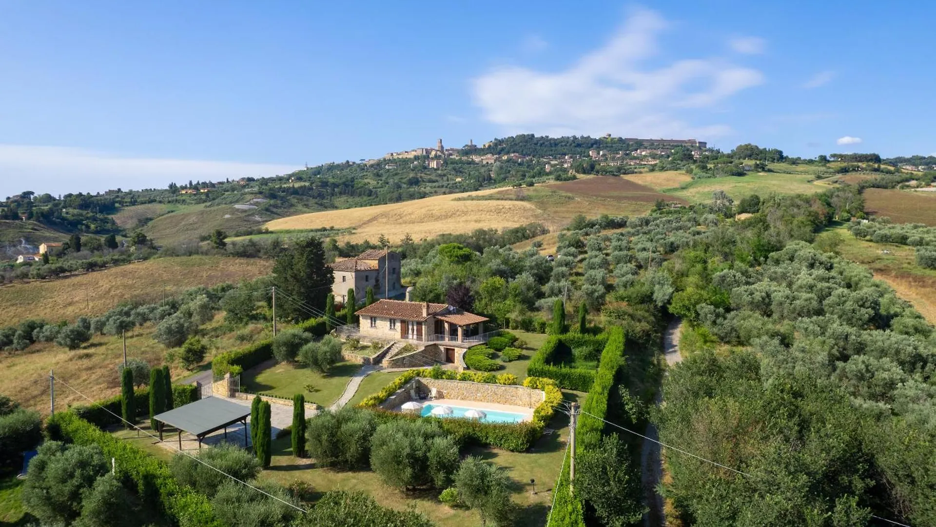 Peruccio 4, Emma Villas Volterra